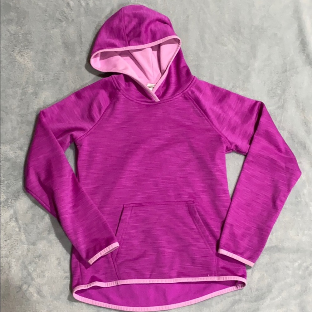 Girls sweatshirt.